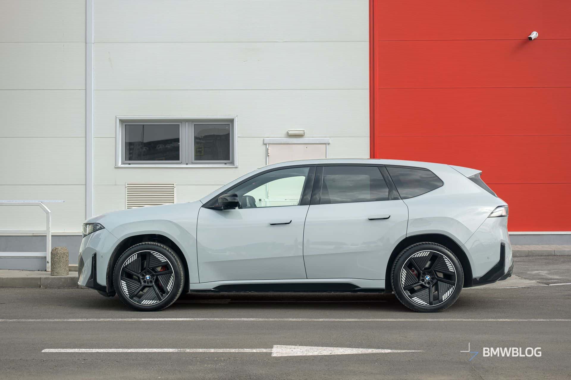 The BMW iX3 just beat every electric SUV in the 1,000 km test